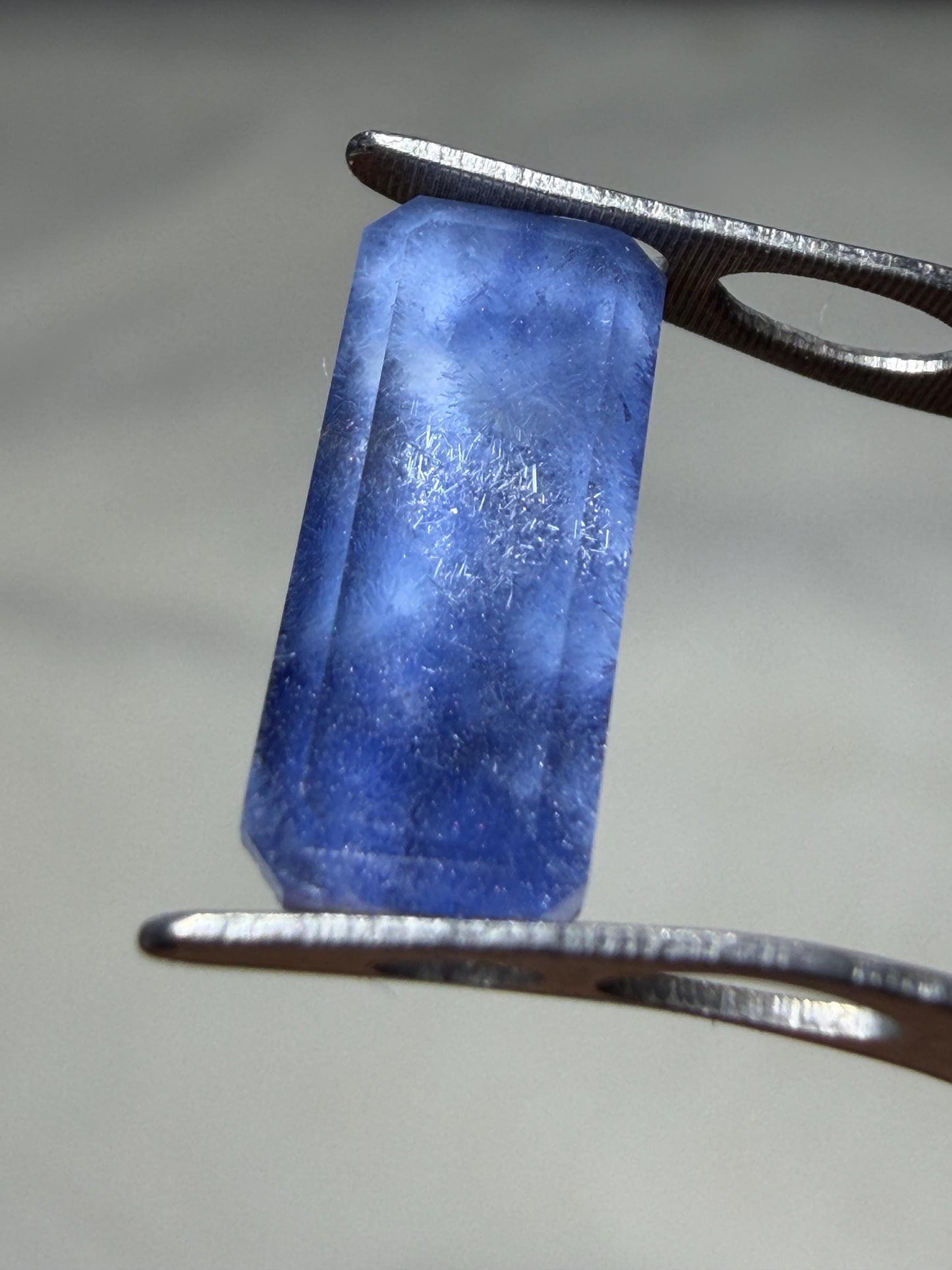 Dumortierite 1.84ct (4.8*11.4mm)