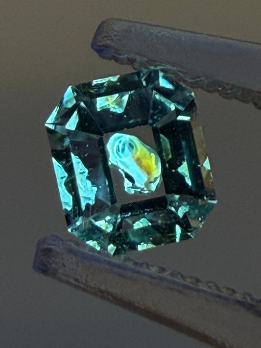 0.21 ct Octagon Emerald Cut Petroleum Quartz with Enhydro Moving Bubble – Madagascar