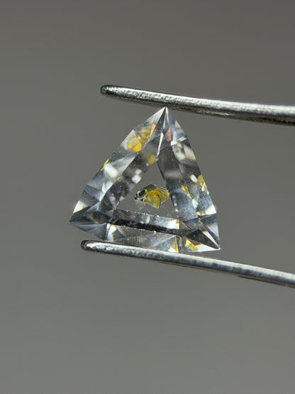0.46 ct Trillion Cut Petroleum Quartz with Fluorescent Inclusion – Madagascar