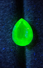 Mexican Hyalite – 5.06 ct Pear Cut (11 x 15 mm) – Intense Green UV Fluorescence