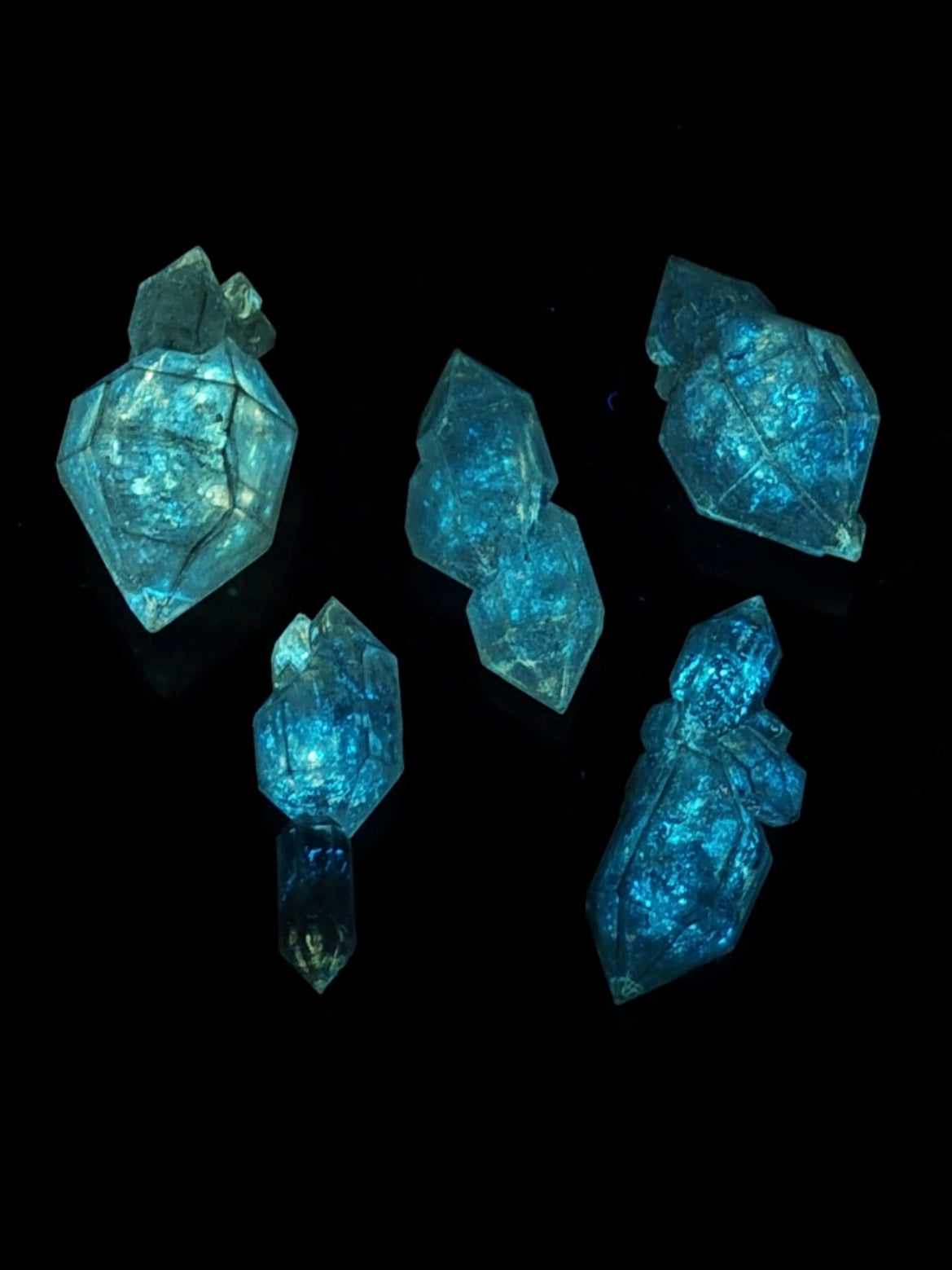 [Special Bundle Set] 5-Piece Petroleum Herkimer Quartz Crystals Collection | Multi-Faceted & Scepter Formations