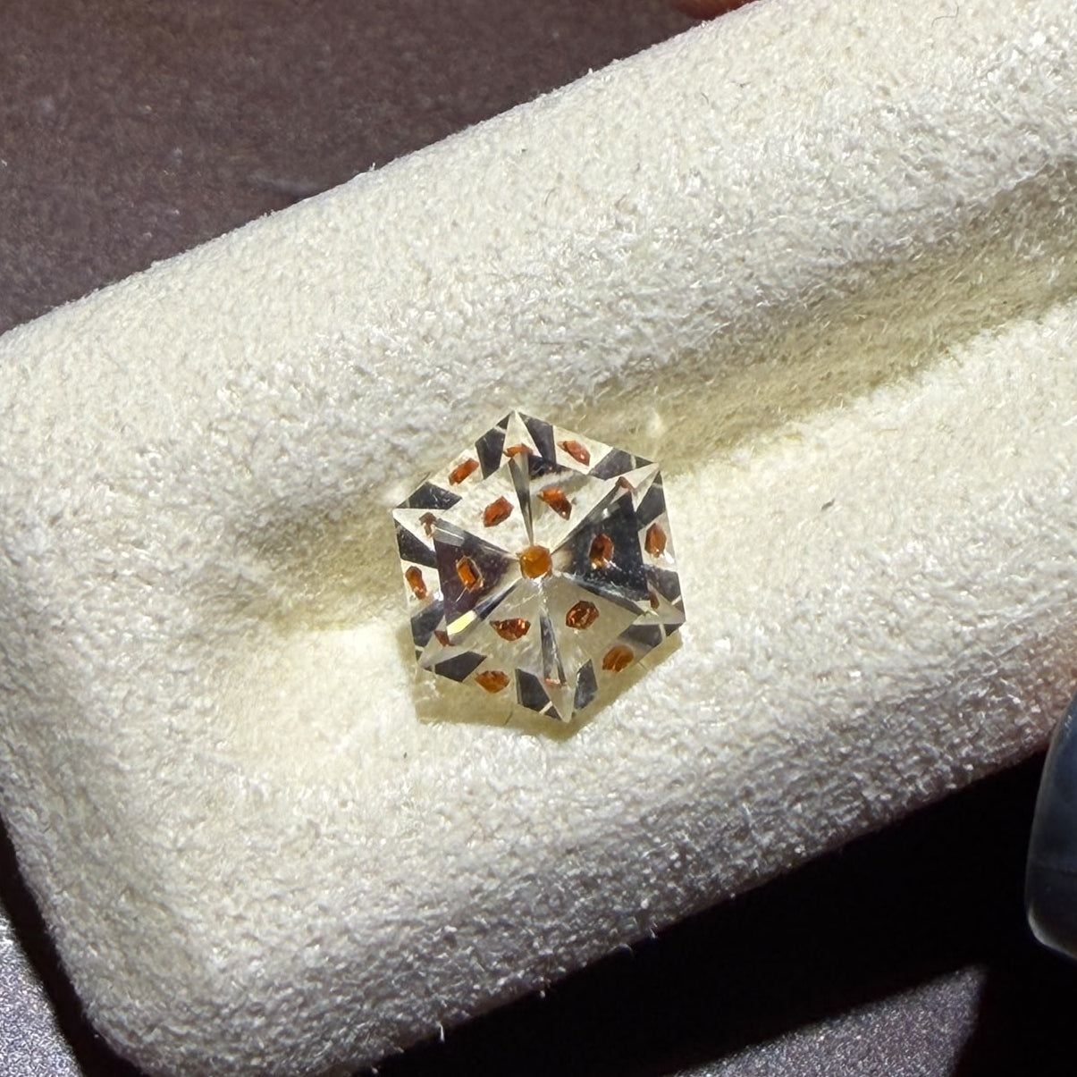 Natural Quartz with Garnet Inclusions – 1.22 ct Geometric Hexagon Kaleidoscope Cut (6.3 mm) – Brazil – Orange Garnet Crystals