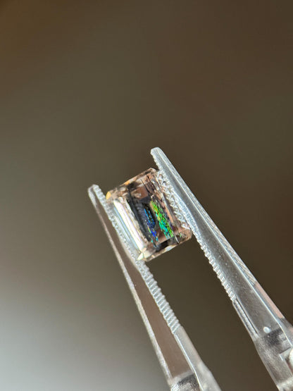 Rainbow scapolite 2.1ct