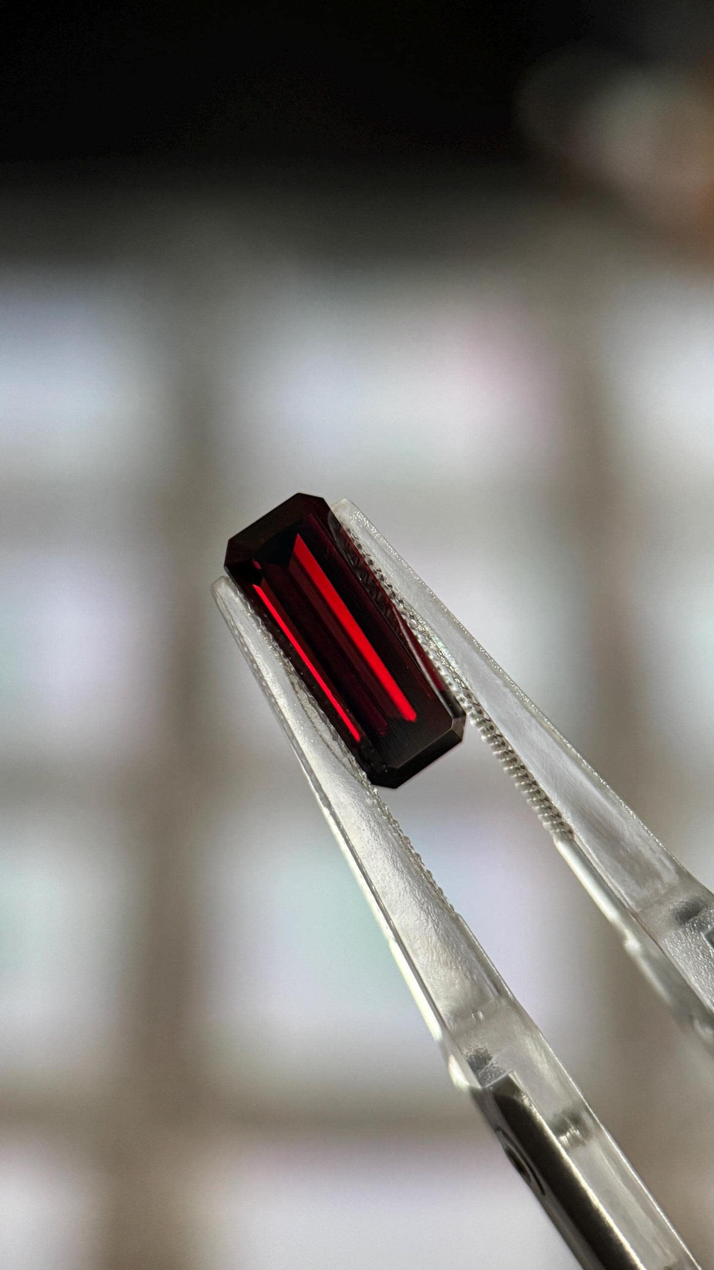 eye-clean garnet 3.7ct