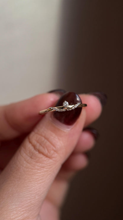 9K Gold lab grown diamond ring