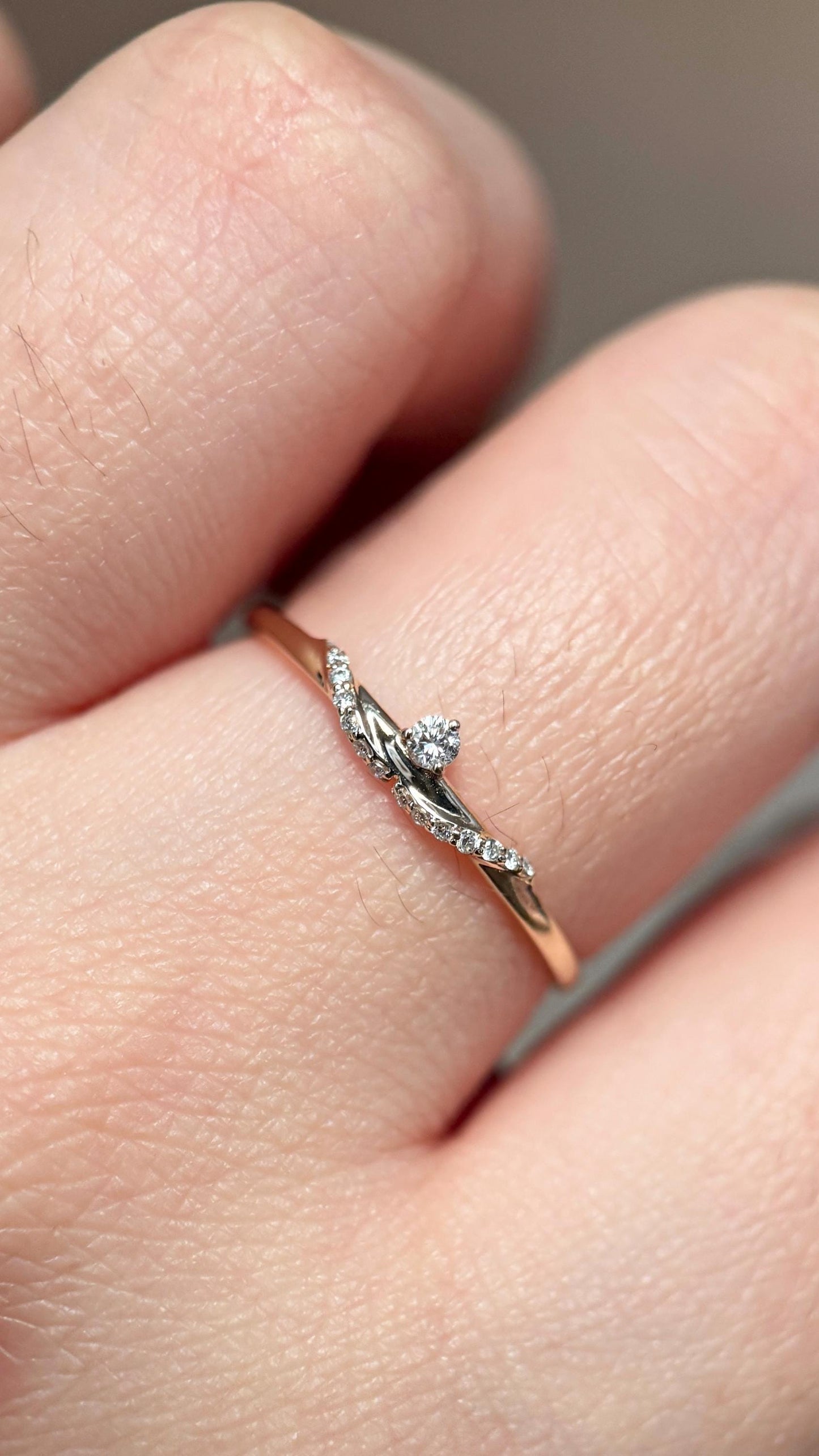 9K Gold lab grown diamond ring
