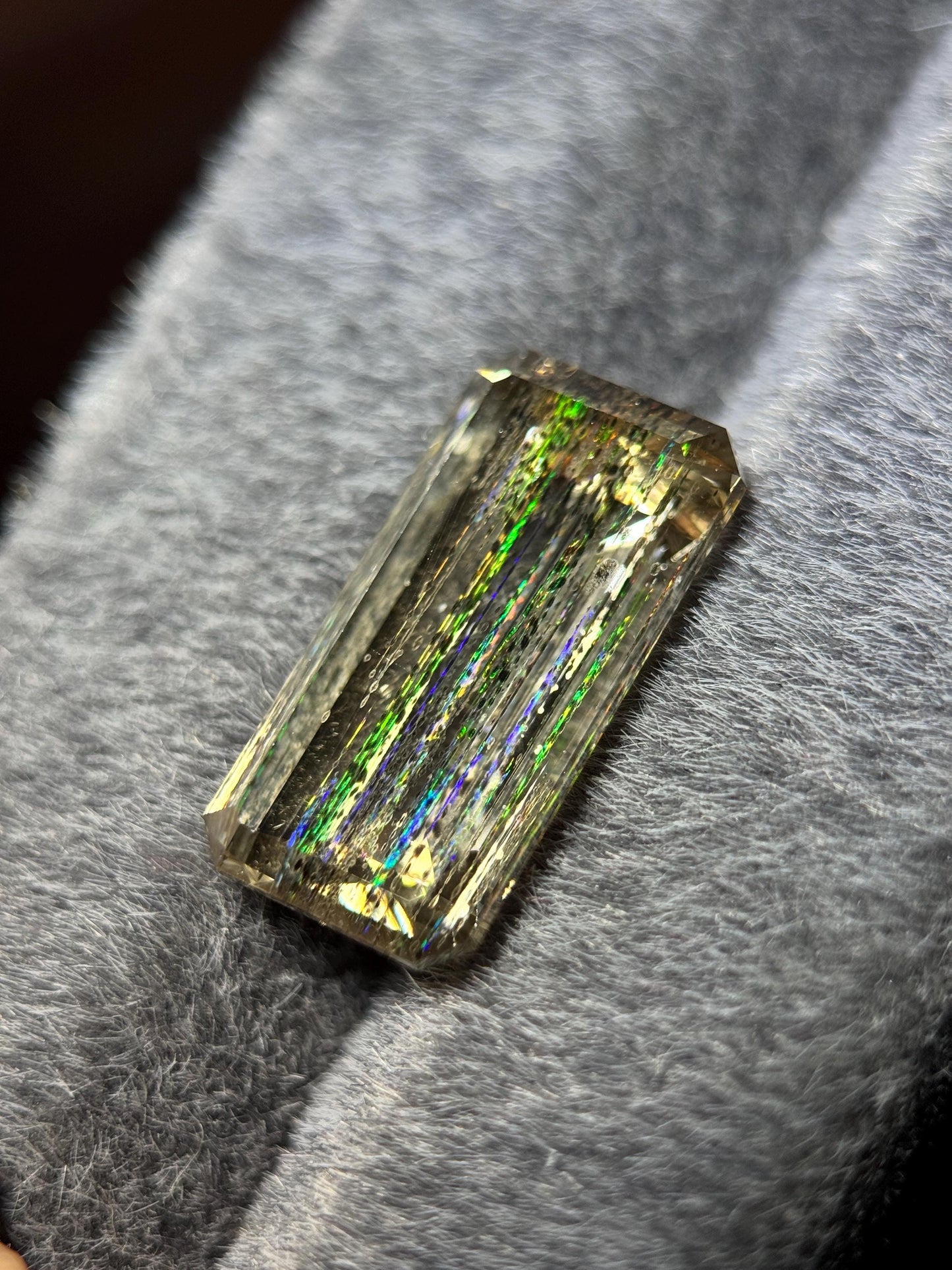 Rainbow scapolite 9ct