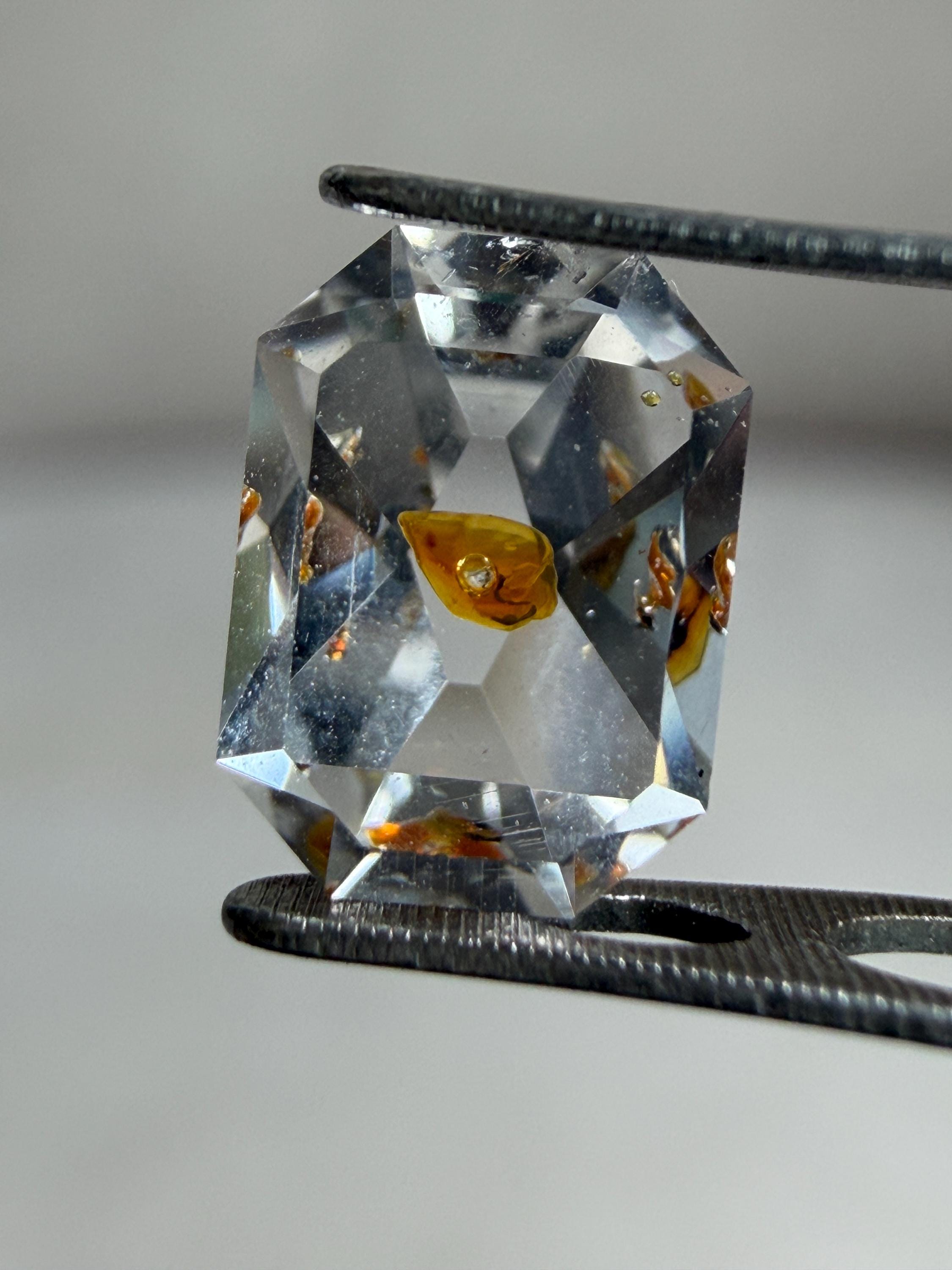0.92ct Hand-Cut Octagon Petroleum Quartz | Golden Enhydro Crystal