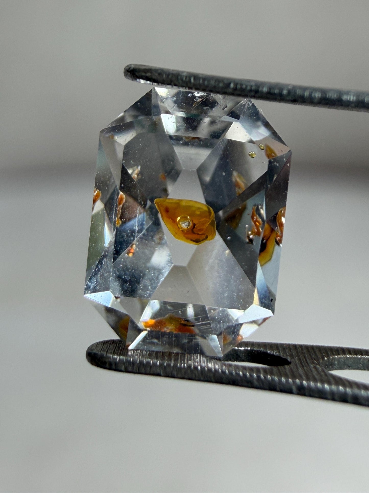 0.92ct Hand-Cut Octagon Petroleum Quartz | Golden Enhydro Crystal