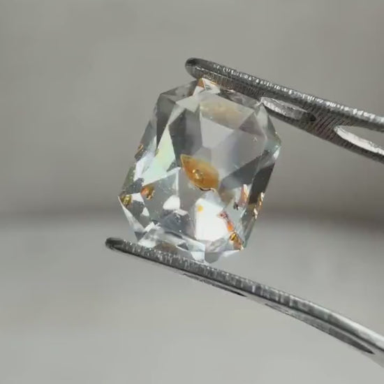 0.92ct Hand-Cut Octagon Petroleum Quartz | Golden Enhydro Crystal