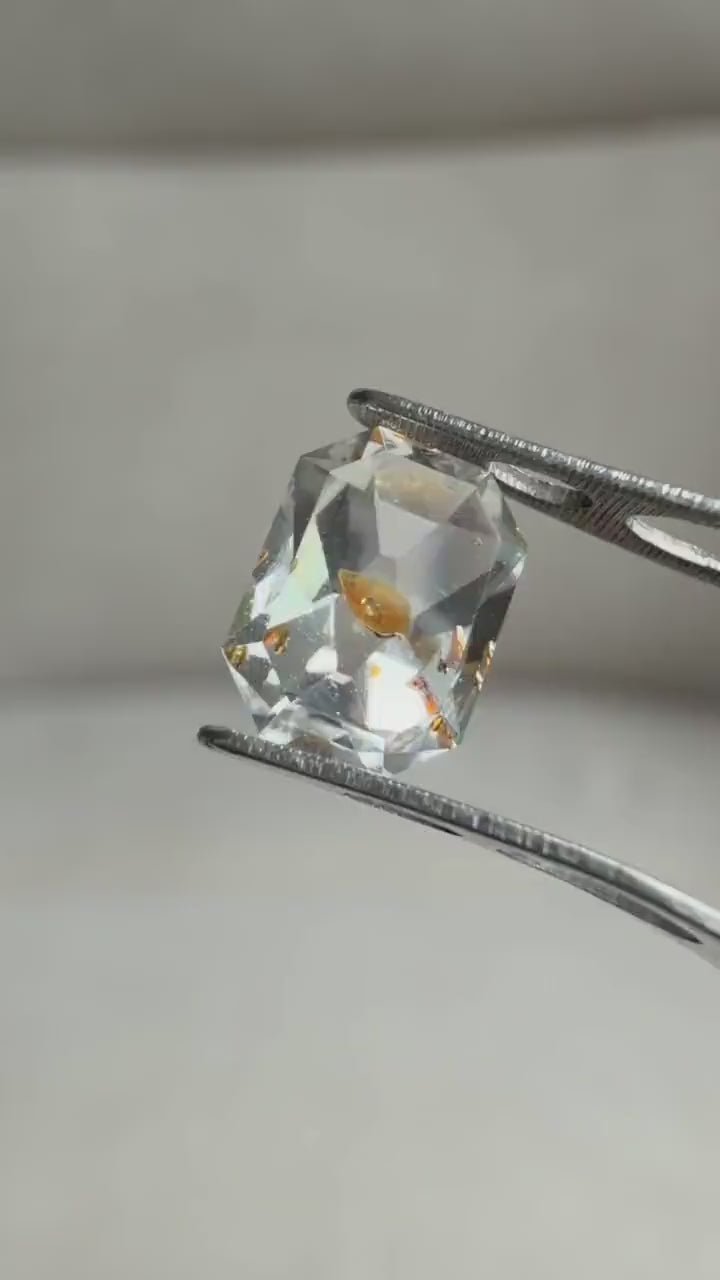 0.92ct Hand-Cut Octagon Petroleum Quartz | Golden Enhydro Crystal