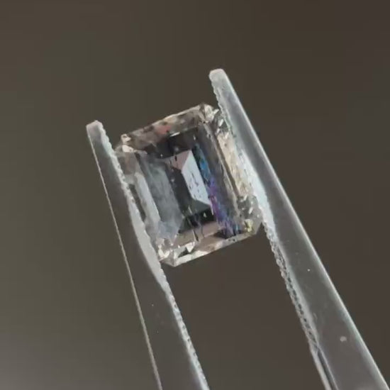 Rainbow scapolite 2.1ct